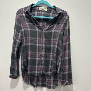 Cloth & Stone Black Plaid Rayon Button Down Top